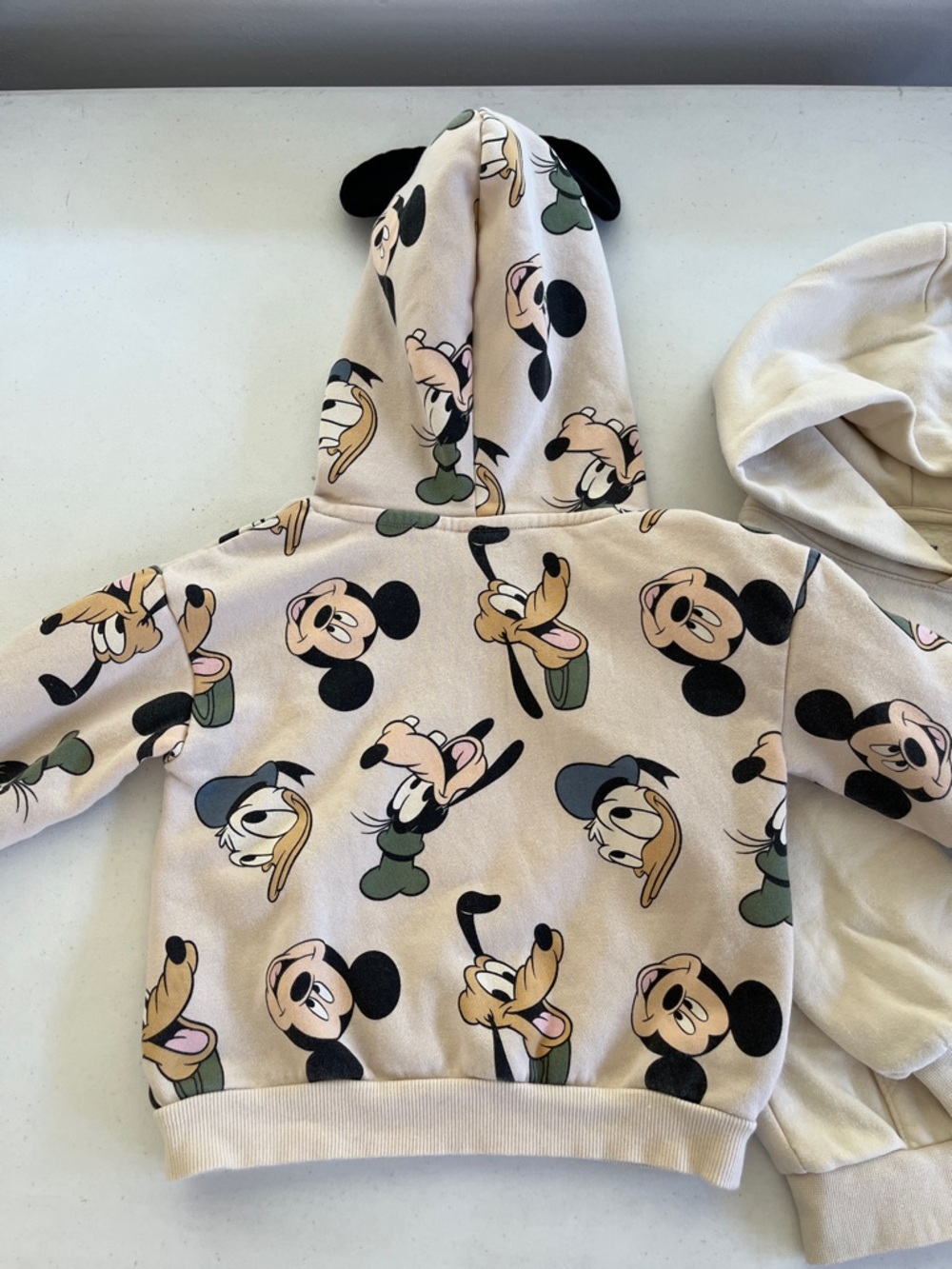 Set of 2 Disney Mickey Pluto Hoodies for Boys - Picture 9 of 9